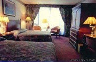Travelodge By Wyndham Fallsview