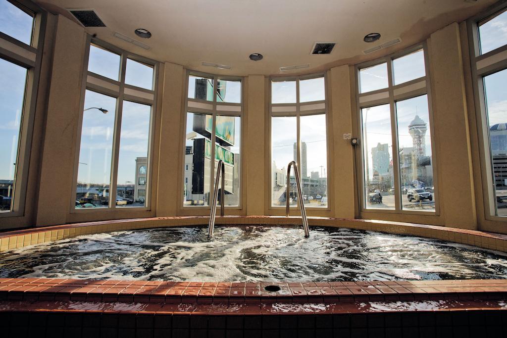 Hotel Travelodge By Wyndham Fallsview Niagara-Fälle